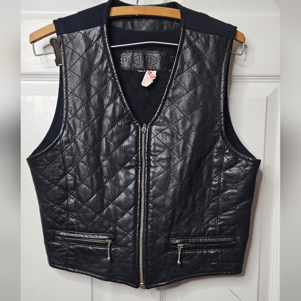 Kiscorp Leather Vest Size Medium. Made In Canada